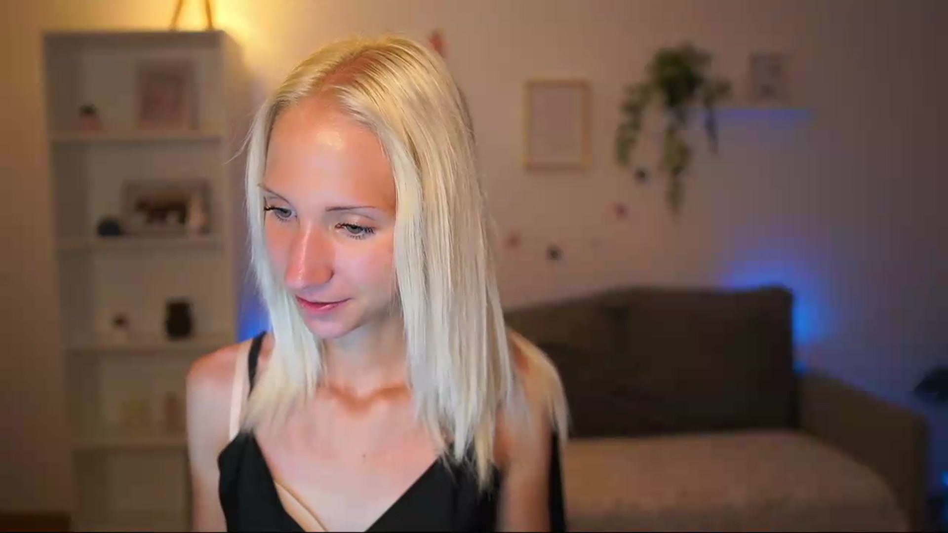 Gallery image thumbnail from PierrePerri's myfreecams stream on, 07/17/2026, 22:45 image 11 of 20