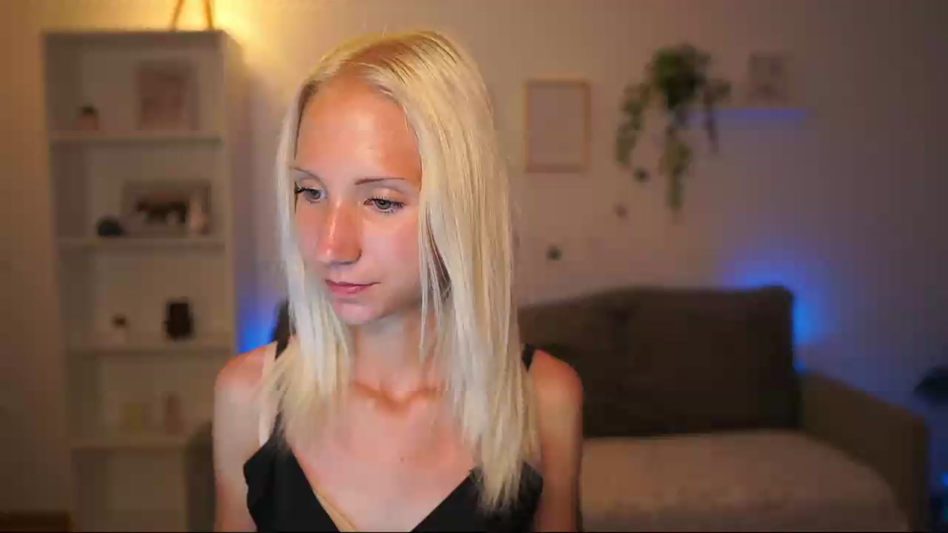 Gallery image thumbnail from PierrePerri's myfreecams stream on, 07/17/2026, 22:45 image 1 of 20