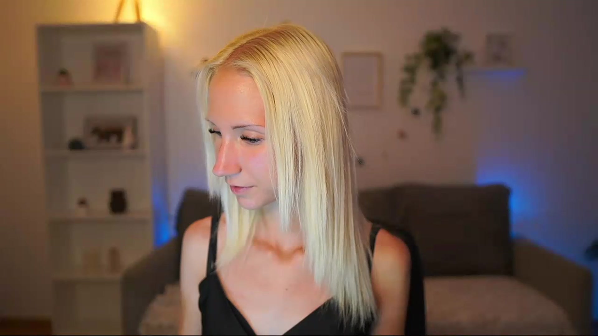 Gallery image thumbnail from PierrePerri's myfreecams stream on, 07/21/2026, 20:04 image 17 of 20