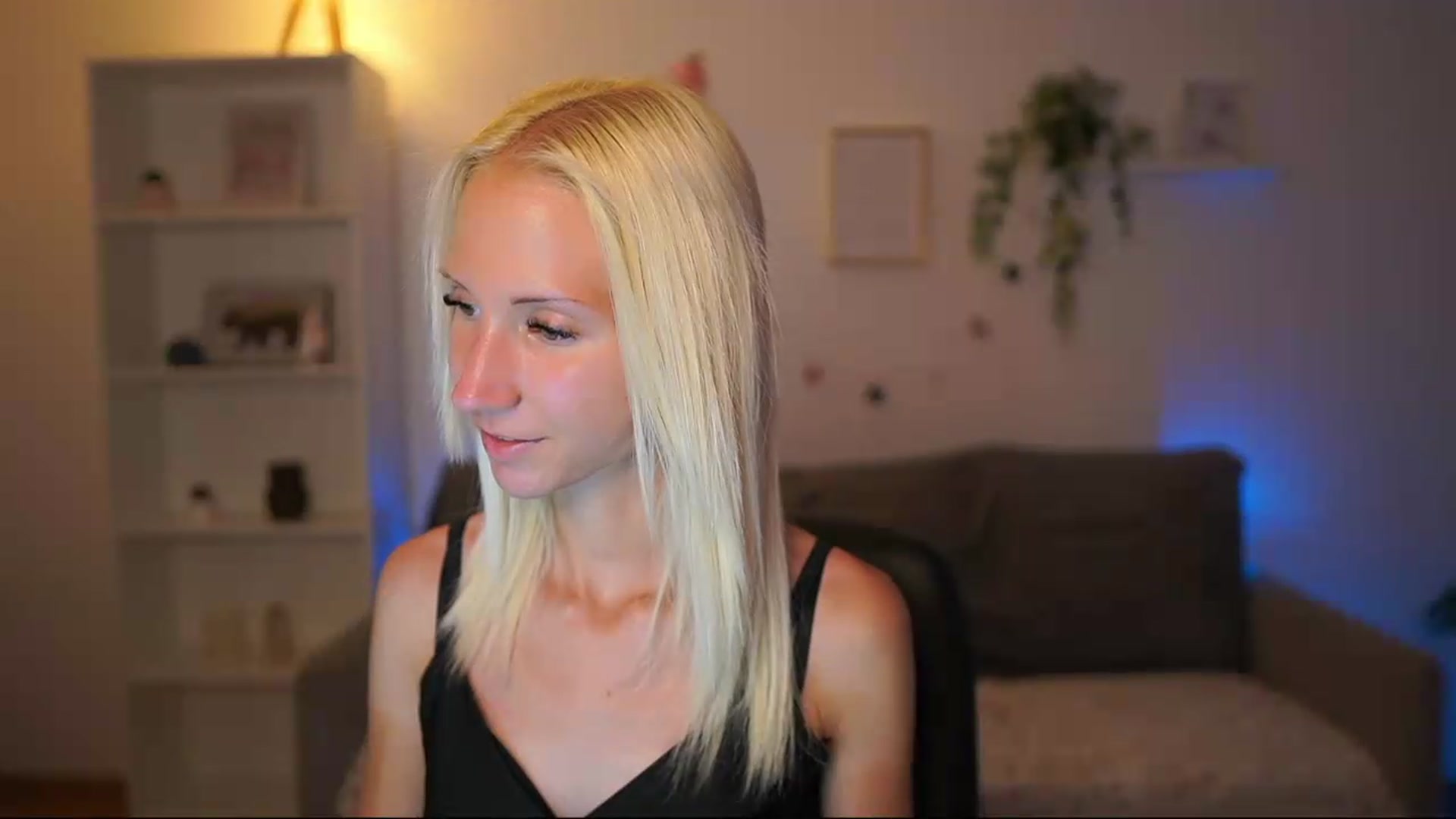 Gallery image thumbnail from PierrePerri's myfreecams stream on, 07/21/2026, 20:04 image 7 of 20