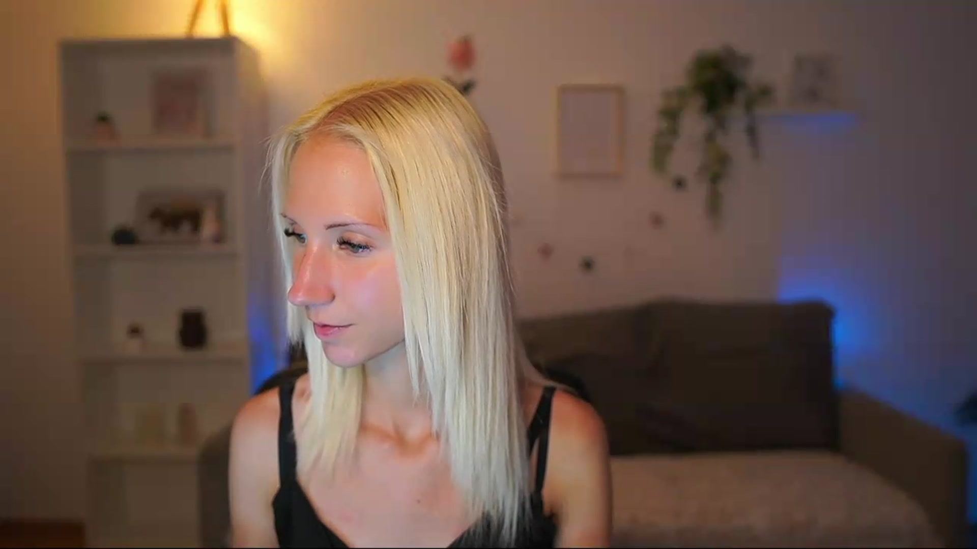 Gallery image thumbnail from PierrePerri's myfreecams stream on, 07/21/2026, 20:04 image 12 of 20