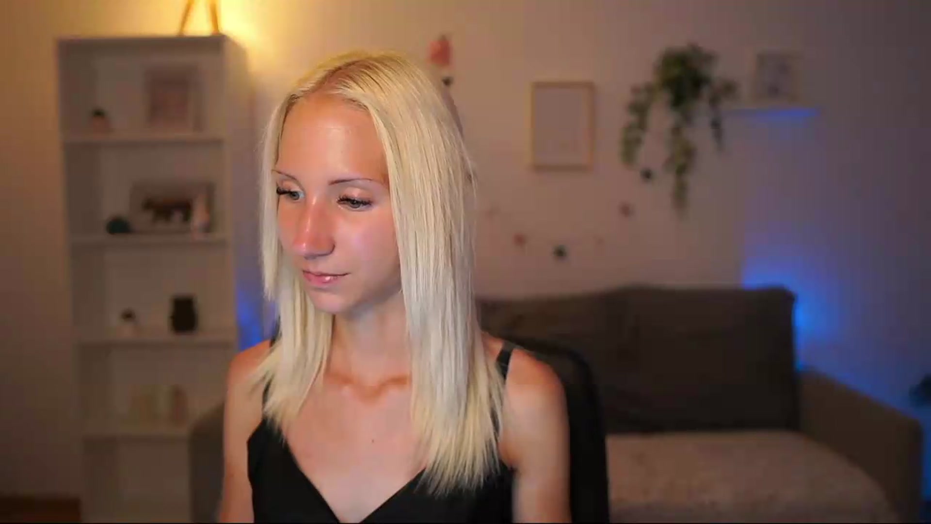 Gallery image thumbnail from PierrePerri's myfreecams stream on, 07/21/2026, 20:04 image 9 of 20