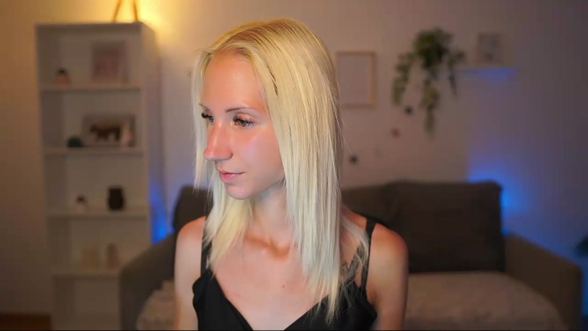 Gallery image thumbnail from PierrePerri's myfreecams stream on, 07/21/2026, 20:04 image 16 of 20