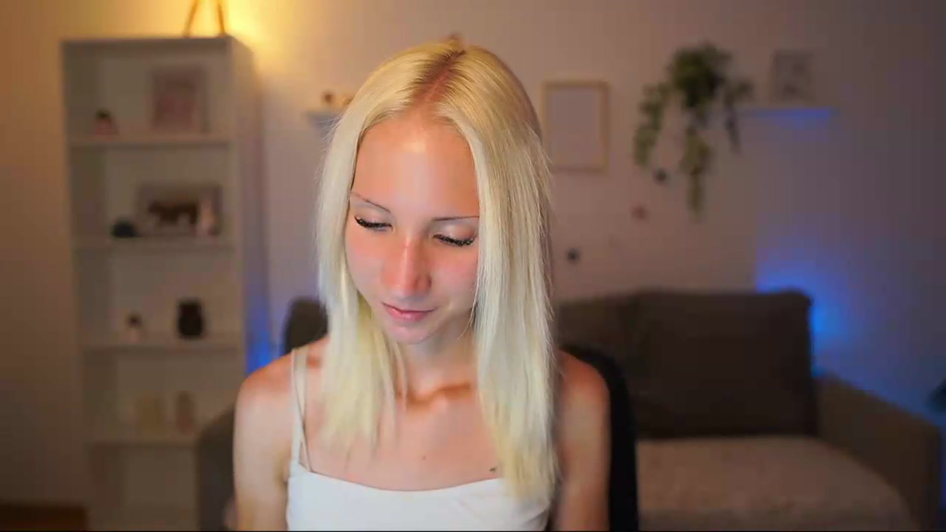 Gallery image thumbnail from PierrePerri's myfreecams stream on, 07/22/2026, 18:32 image 11 of 20