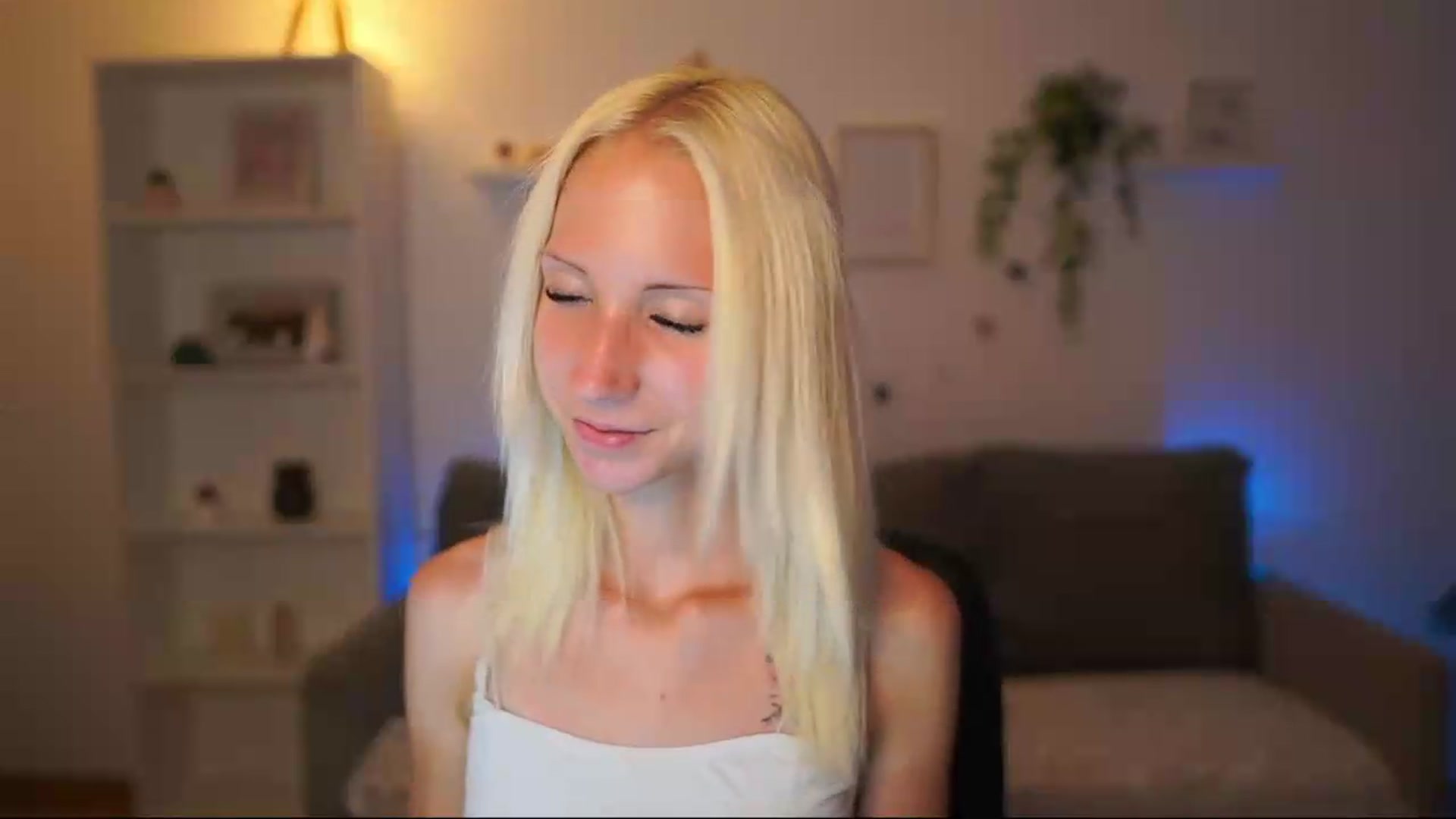 Gallery image thumbnail from PierrePerri's myfreecams stream on, 07/22/2026, 18:32 image 12 of 20