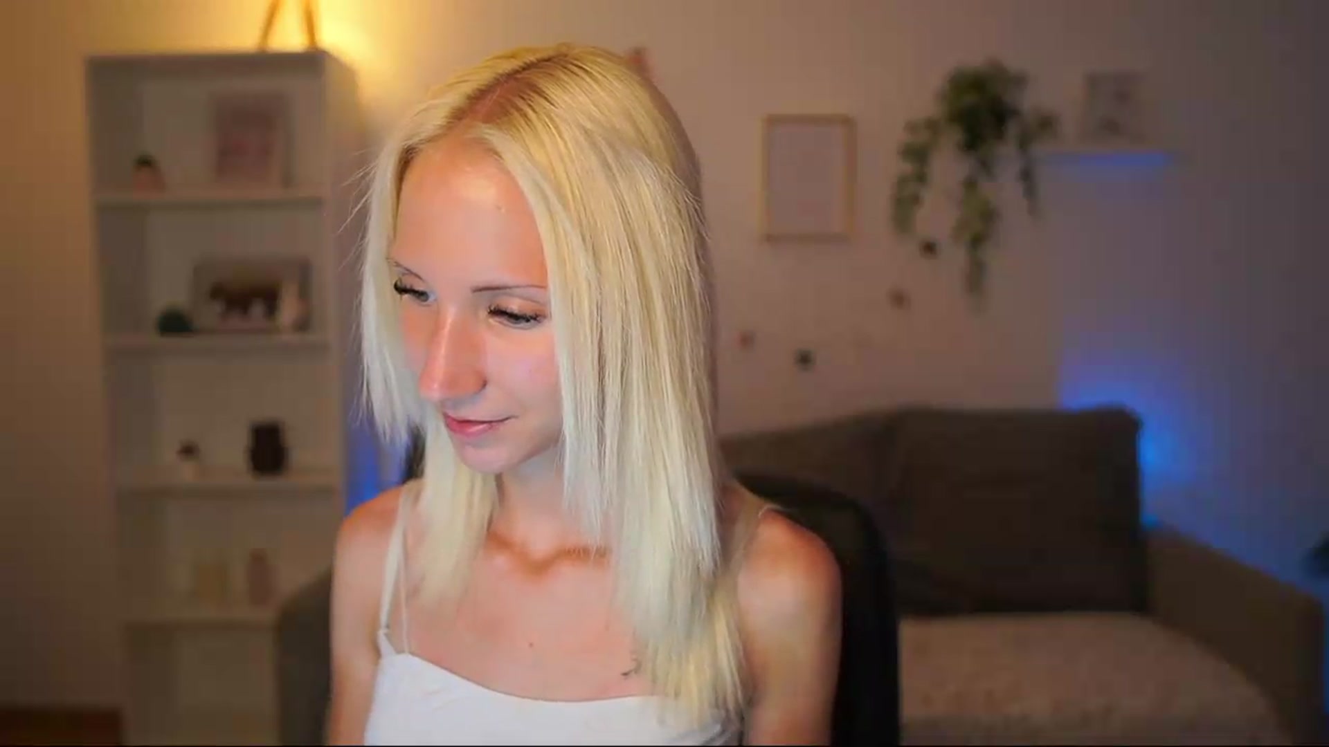 Gallery image thumbnail from PierrePerri's myfreecams stream on, 07/22/2026, 20:09 image 10 of 20