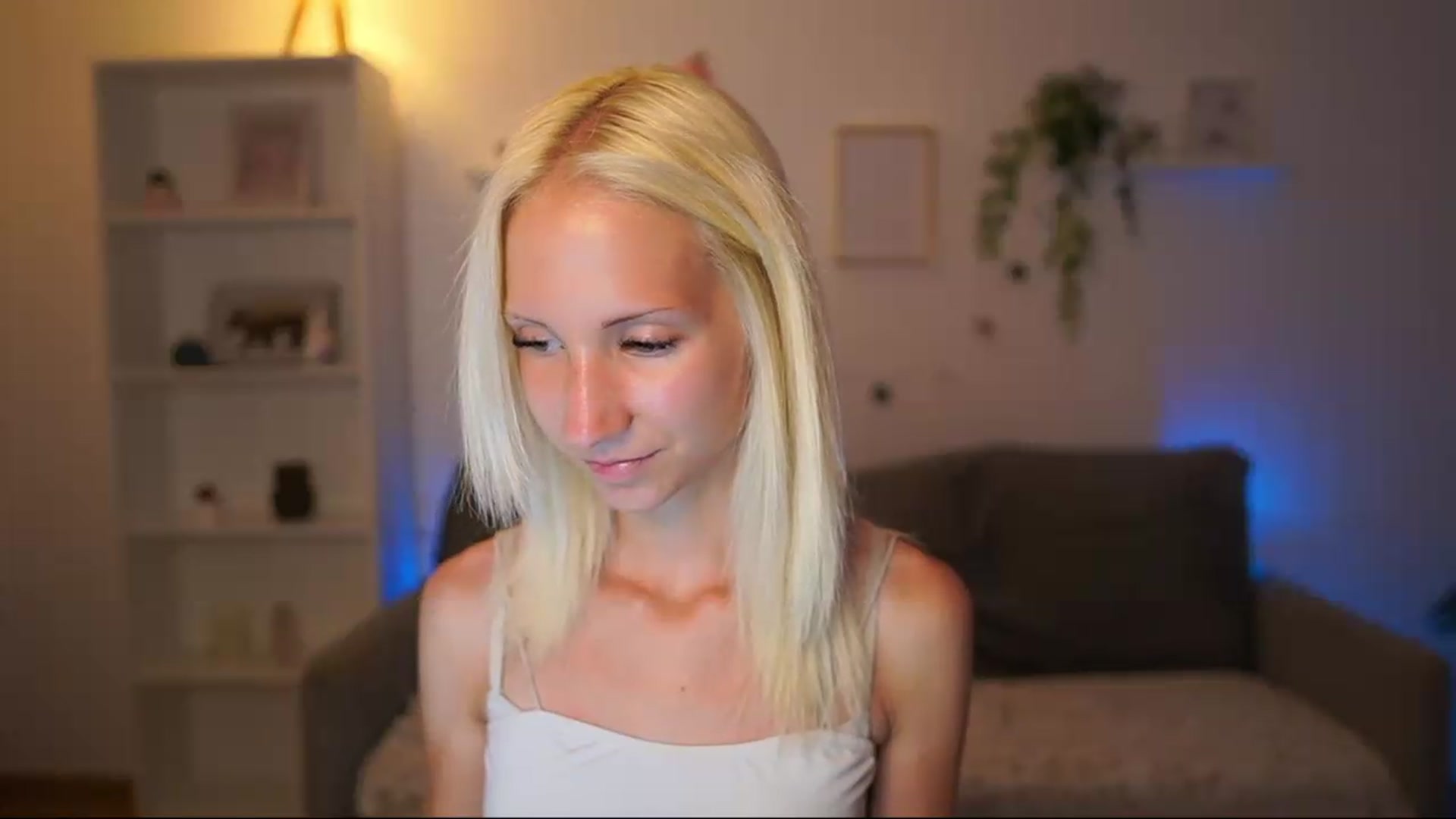 Gallery image thumbnail from PierrePerri's myfreecams stream on, 07/22/2026, 20:09 image 13 of 20