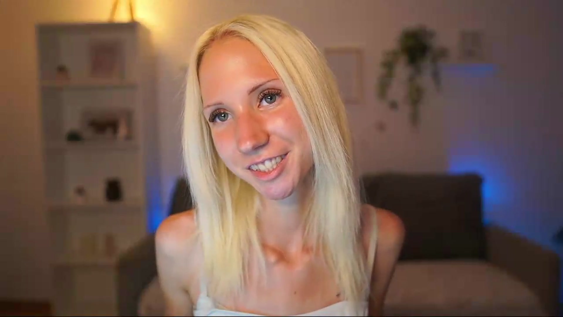 Gallery image thumbnail from PierrePerri's myfreecams stream on, 07/22/2026, 22:42 image 2 of 20