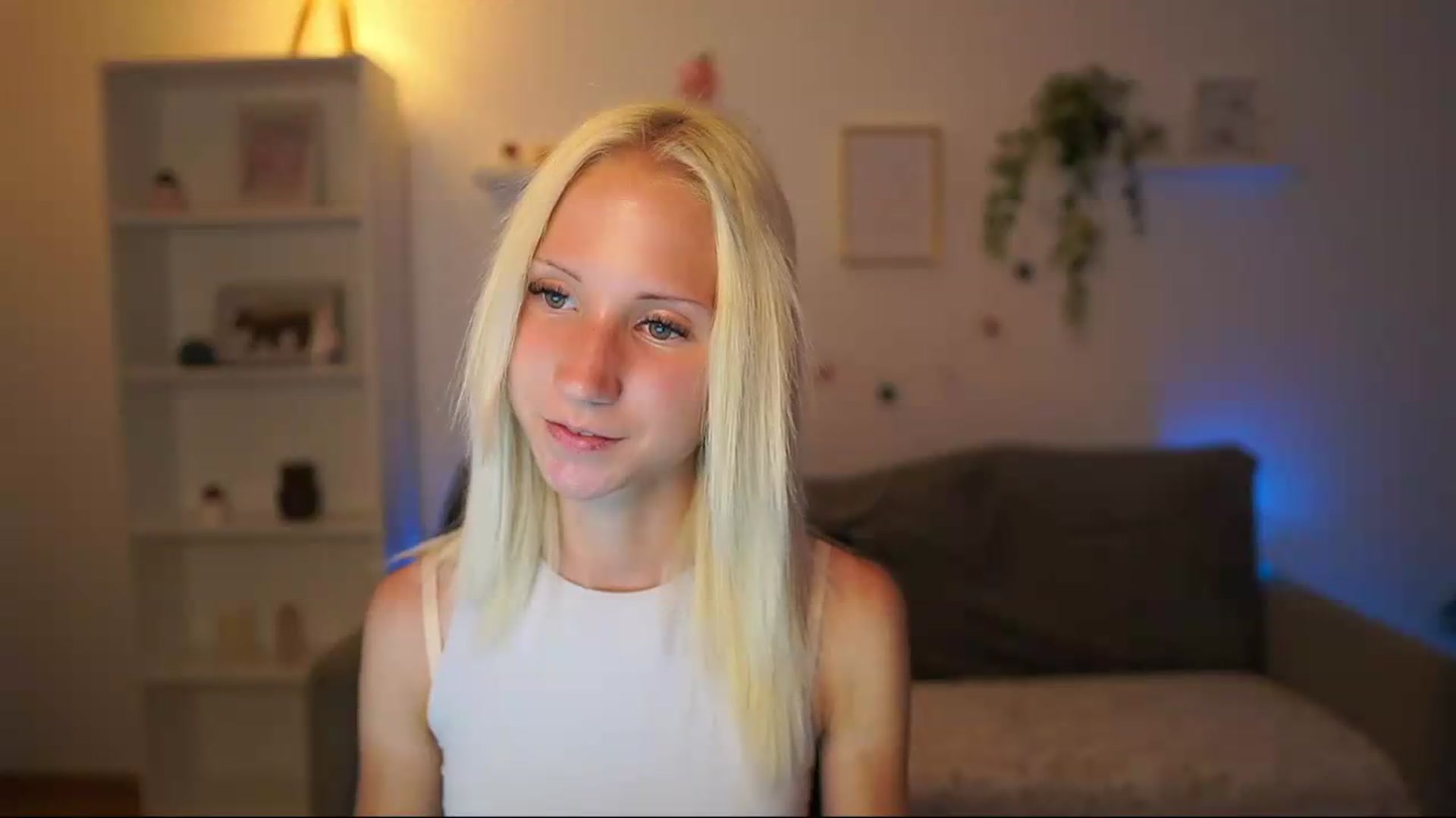 Gallery image thumbnail from PierrePerri's myfreecams stream on, 07/23/2026, 20:34 image 15 of 20