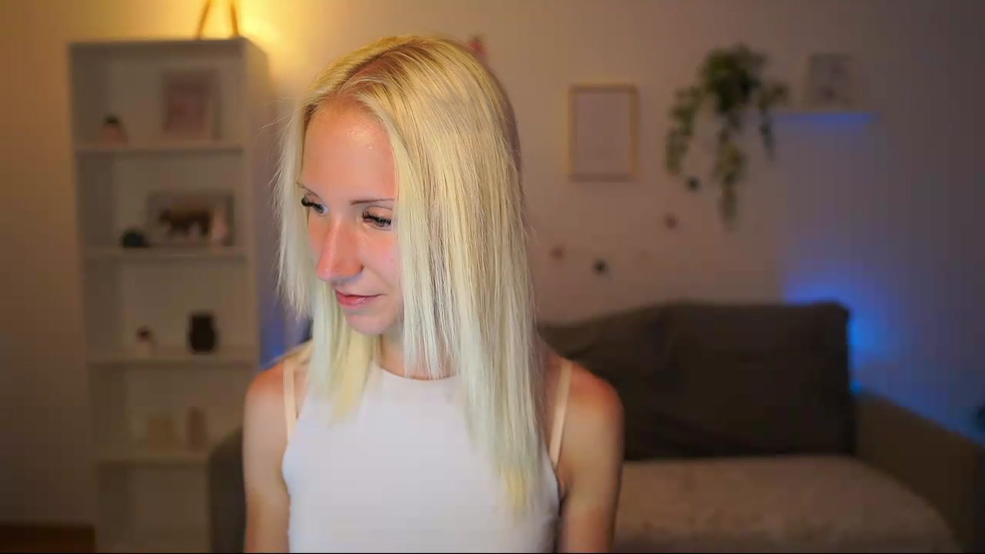 Gallery image thumbnail from PierrePerri's myfreecams stream on, 07/23/2026, 20:34 image 12 of 20