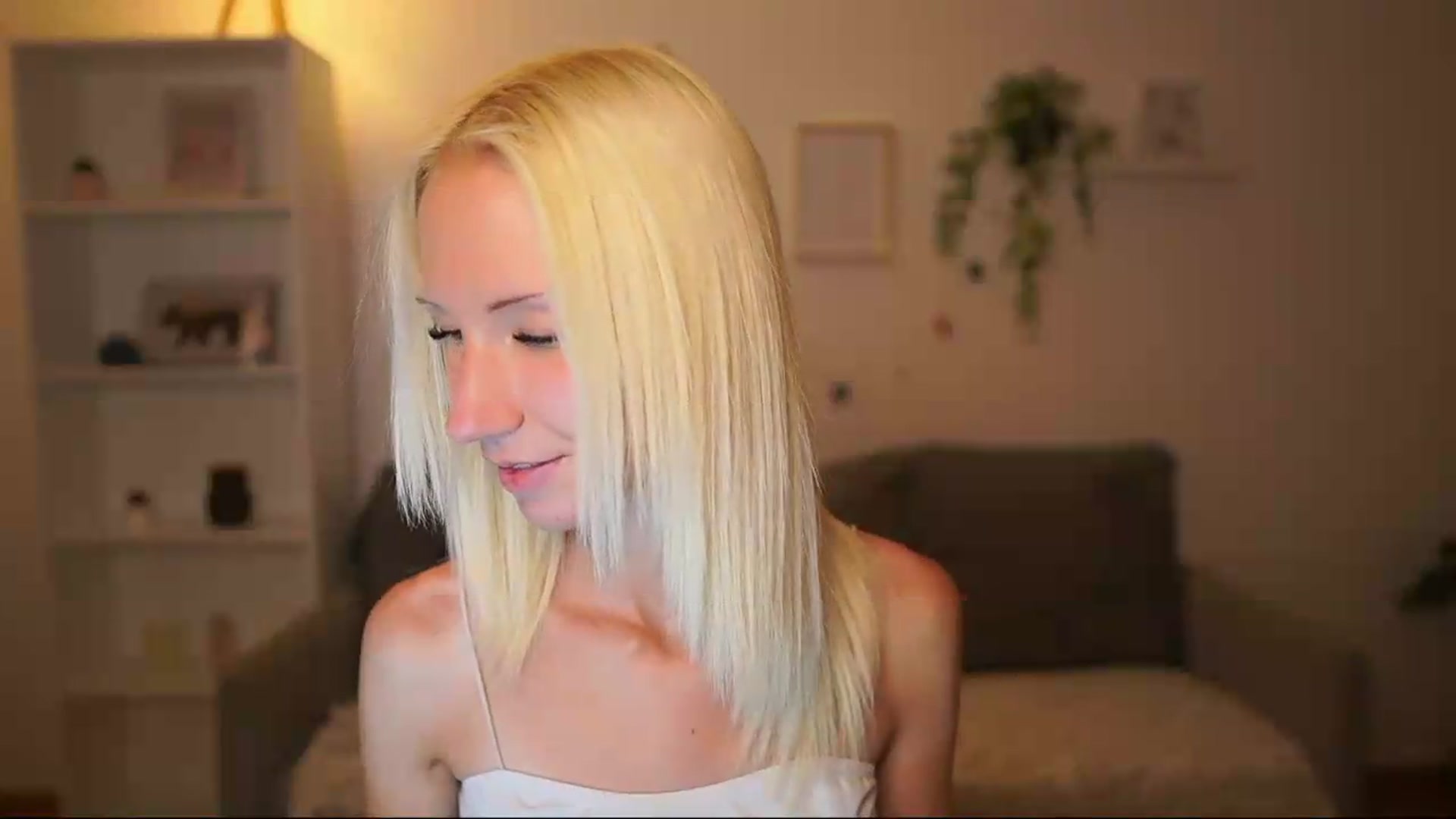 Gallery image thumbnail from PierrePerri's myfreecams stream on, 07/28/2026, 21:07 image 19 of 20