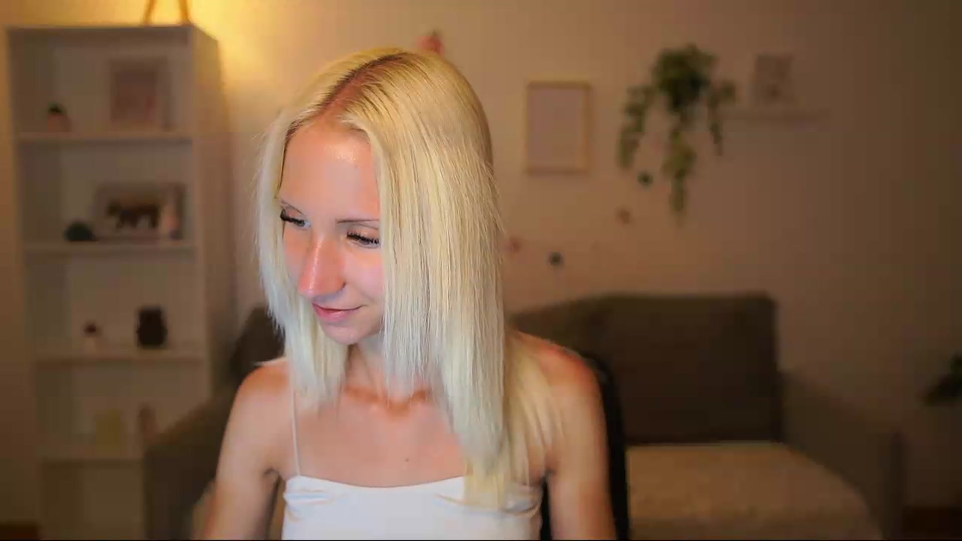 Gallery image thumbnail from PierrePerri's myfreecams stream on, 07/28/2026, 21:44 image 14 of 20