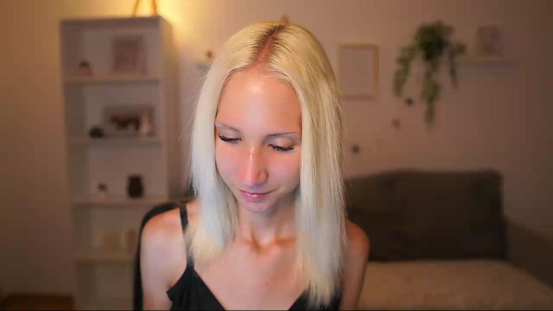 Gallery image thumbnail from PierrePerri's myfreecams stream on, 07/29/2026, 19:19 image 16 of 20