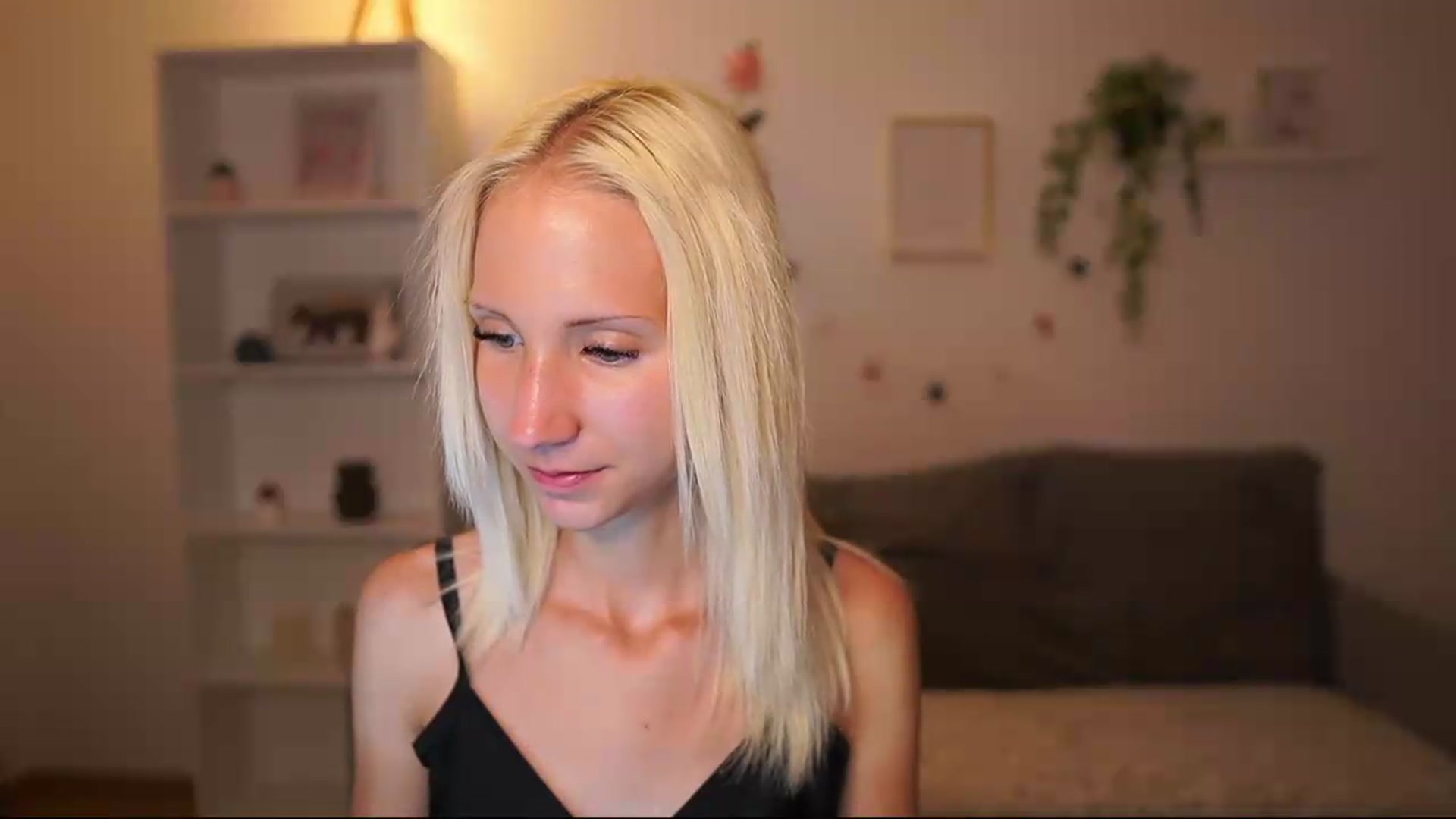 Gallery image thumbnail from PierrePerri's myfreecams stream on, 07/29/2026, 21:01 image 10 of 20