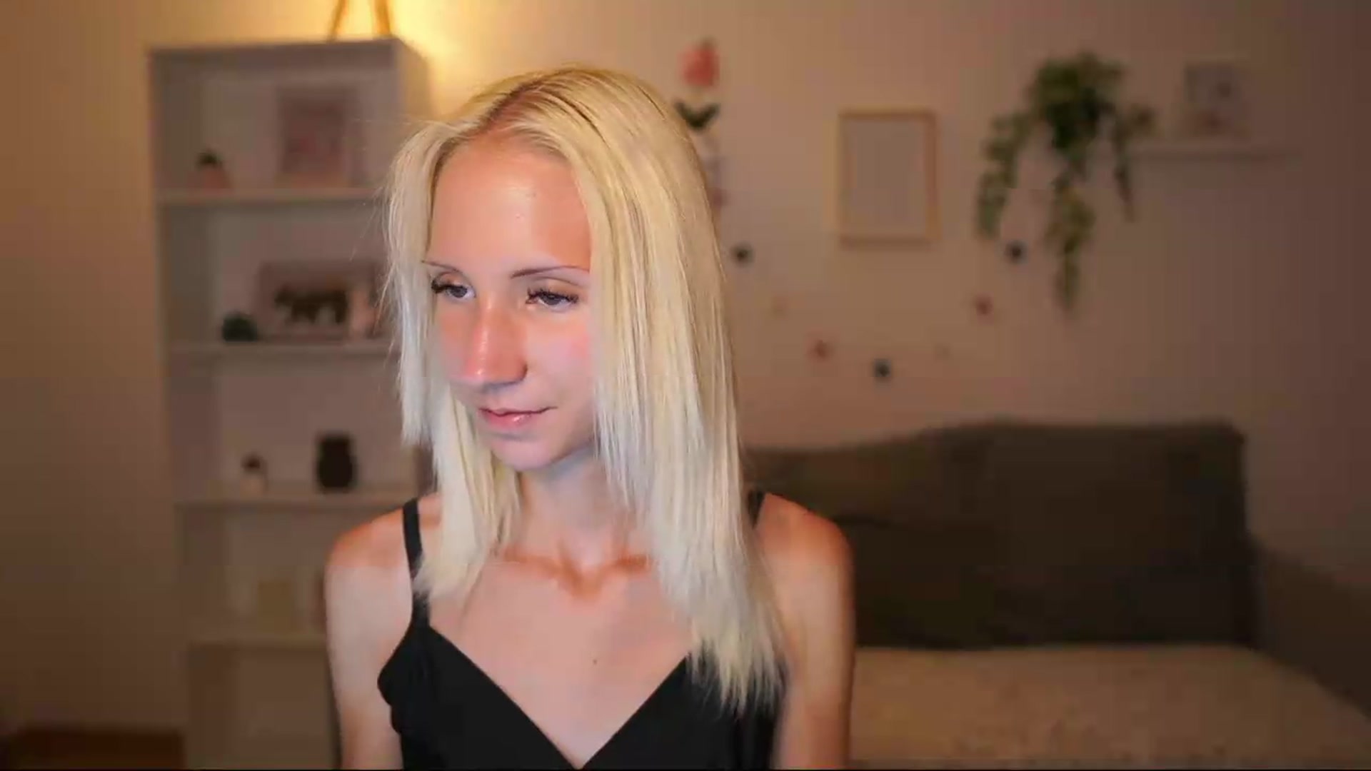 Gallery image thumbnail from PierrePerri's myfreecams stream on, 07/29/2026, 21:39 image 8 of 20