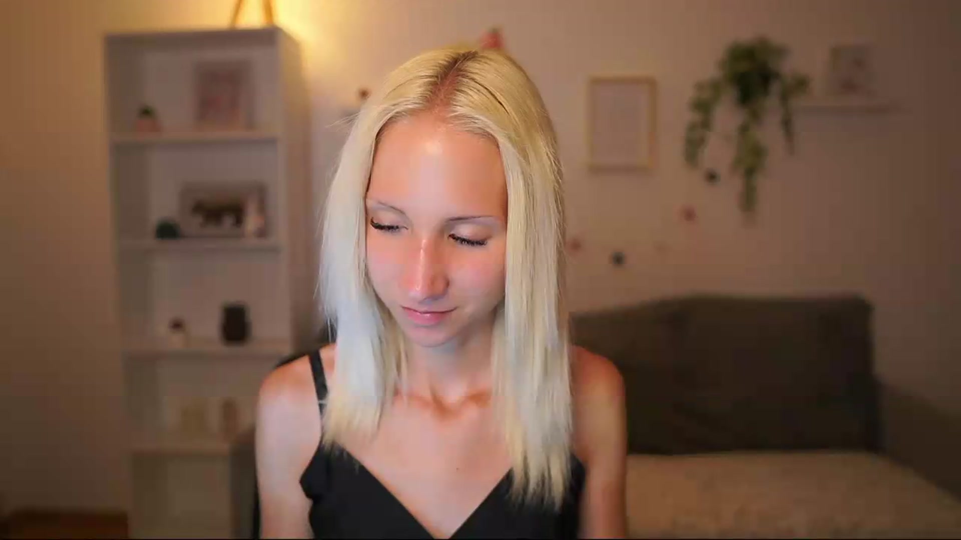 Gallery image thumbnail from PierrePerri's myfreecams stream on, 07/29/2026, 21:39 image 19 of 20