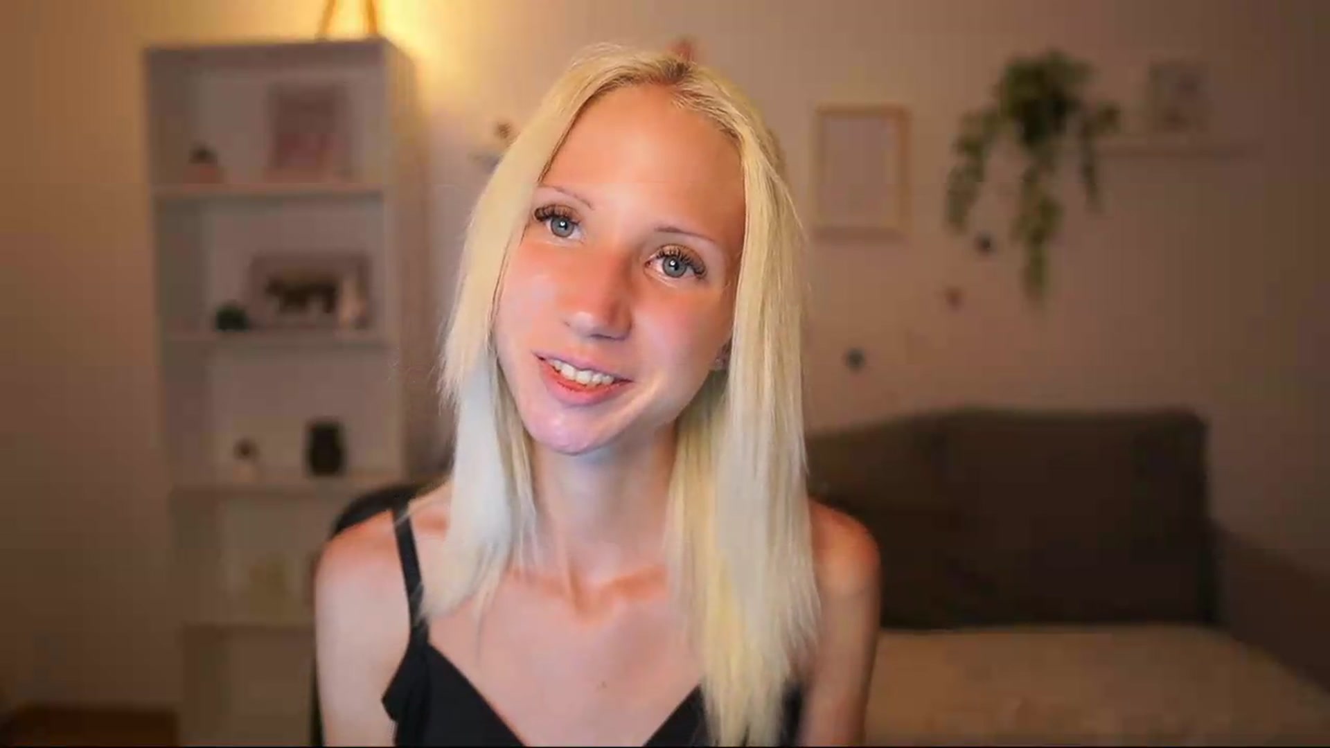 Gallery image thumbnail from PierrePerri's myfreecams stream on, 07/29/2026, 21:39 image 15 of 20