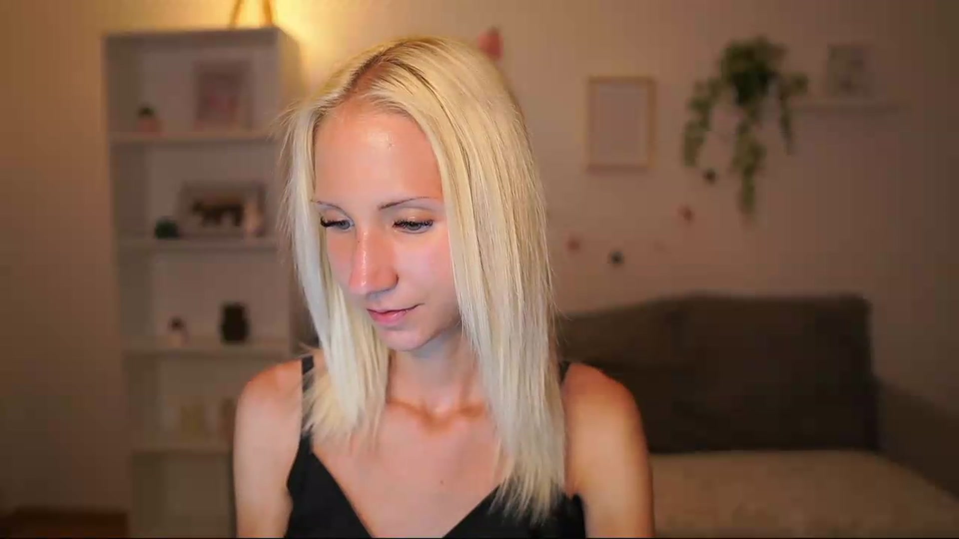 Gallery image thumbnail from PierrePerri's myfreecams stream on, 07/29/2026, 22:35 image 14 of 20