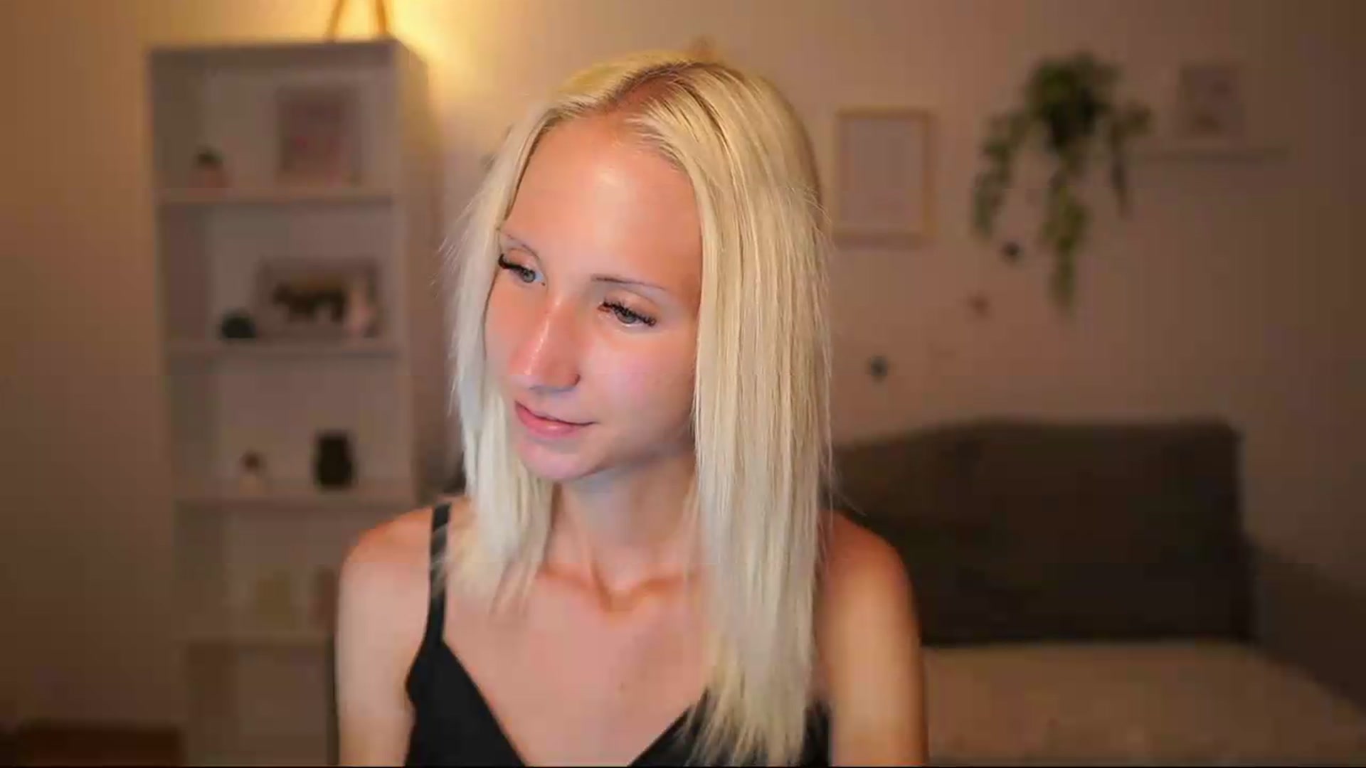 Gallery image thumbnail from PierrePerri's myfreecams stream on, 07/29/2026, 22:35 image 15 of 20