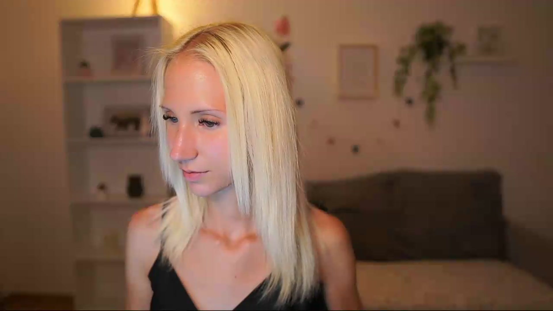 Gallery image thumbnail from PierrePerri's myfreecams stream on, 07/29/2026, 22:35 image 6 of 20