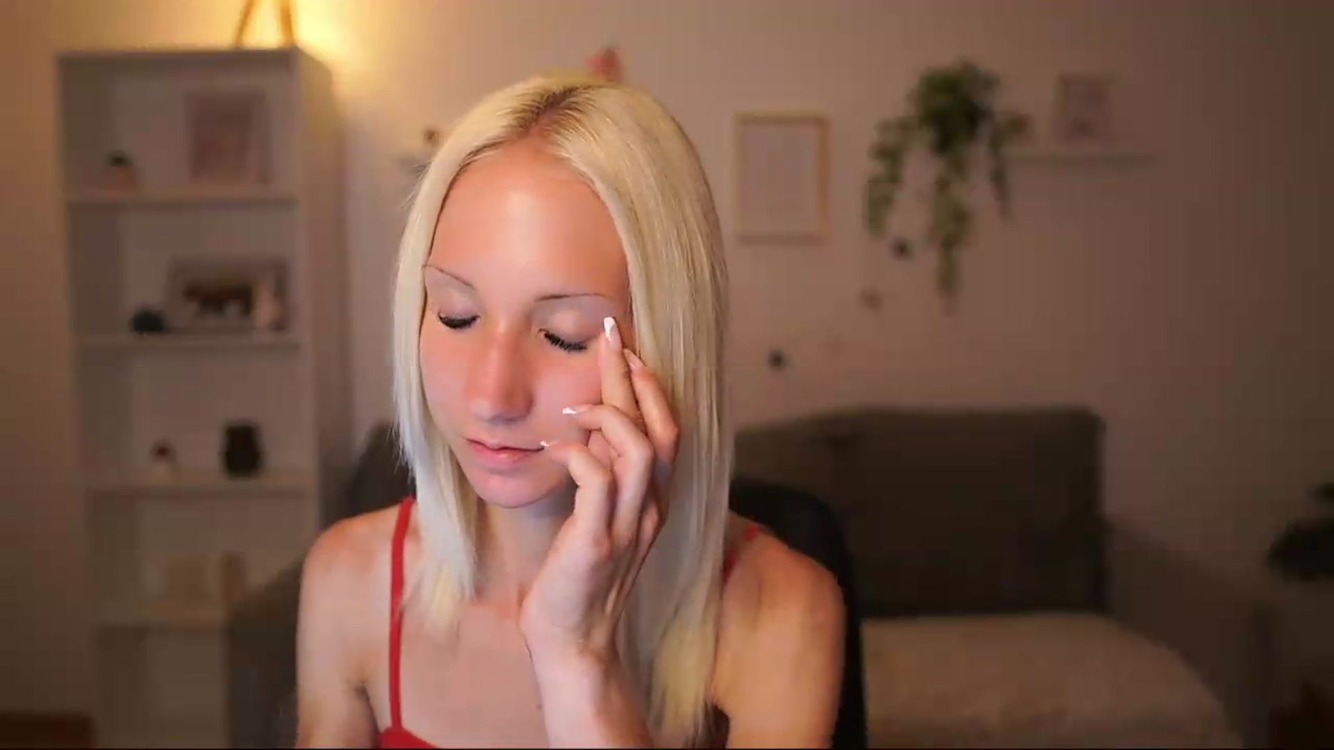 Gallery image thumbnail from PierrePerri's myfreecams stream on, 07/30/2026, 23:10 image 13 of 20