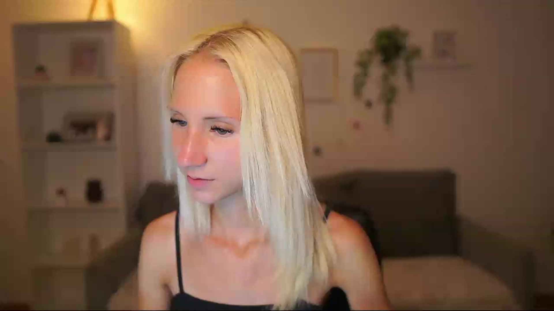 Gallery image thumbnail from PierrePerri's myfreecams stream on, 07/31/2026, 18:20 image 7 of 20