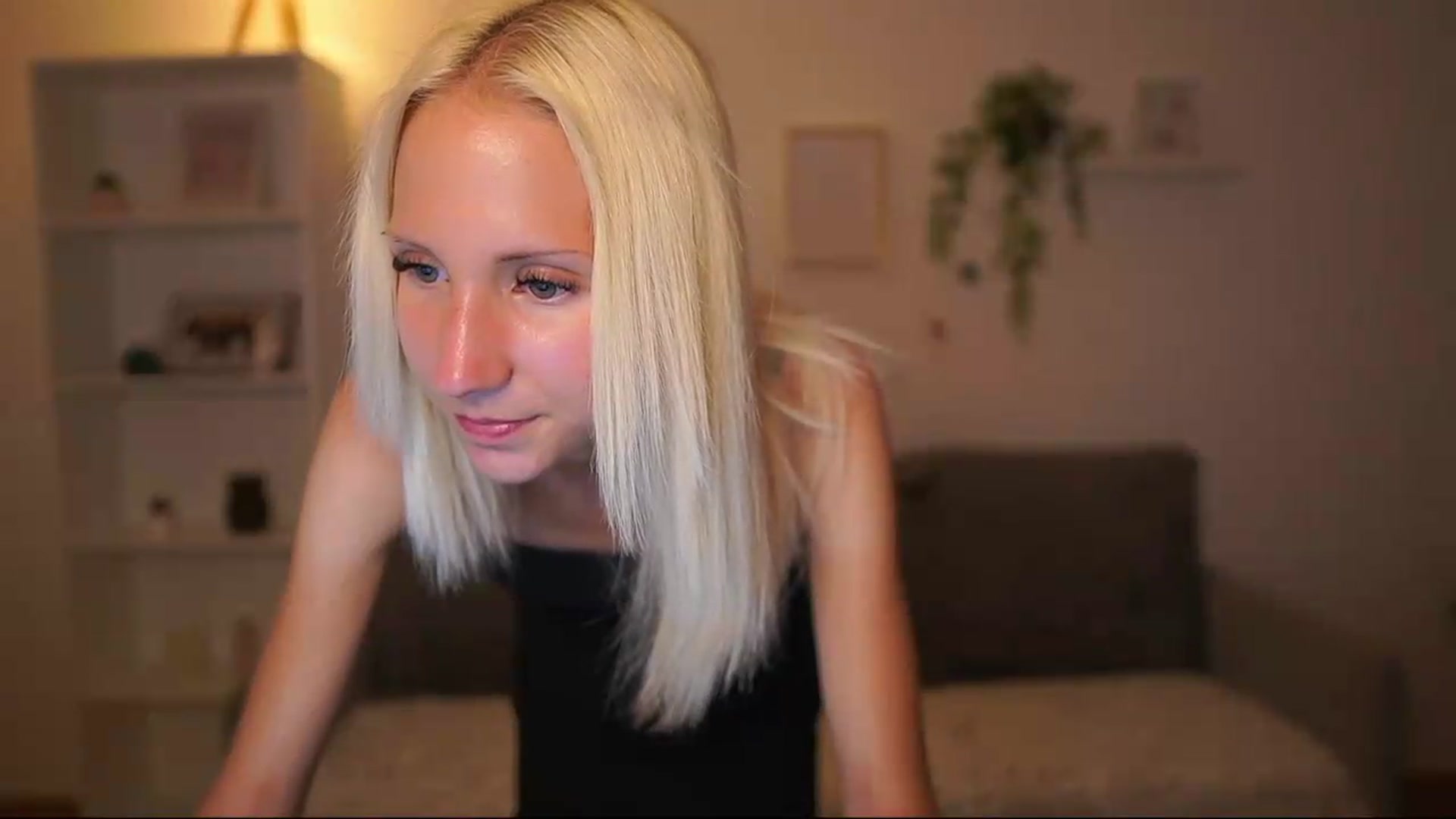Gallery image thumbnail from PierrePerri's myfreecams stream on, 07/31/2026, 18:20 image 10 of 20