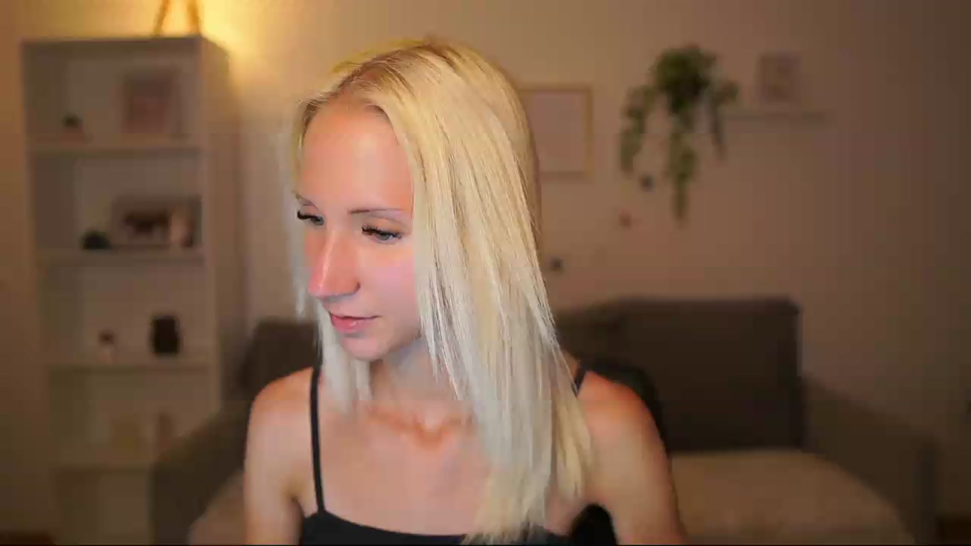 Gallery image thumbnail from PierrePerri's myfreecams stream on, 07/31/2026, 18:20 image 6 of 20