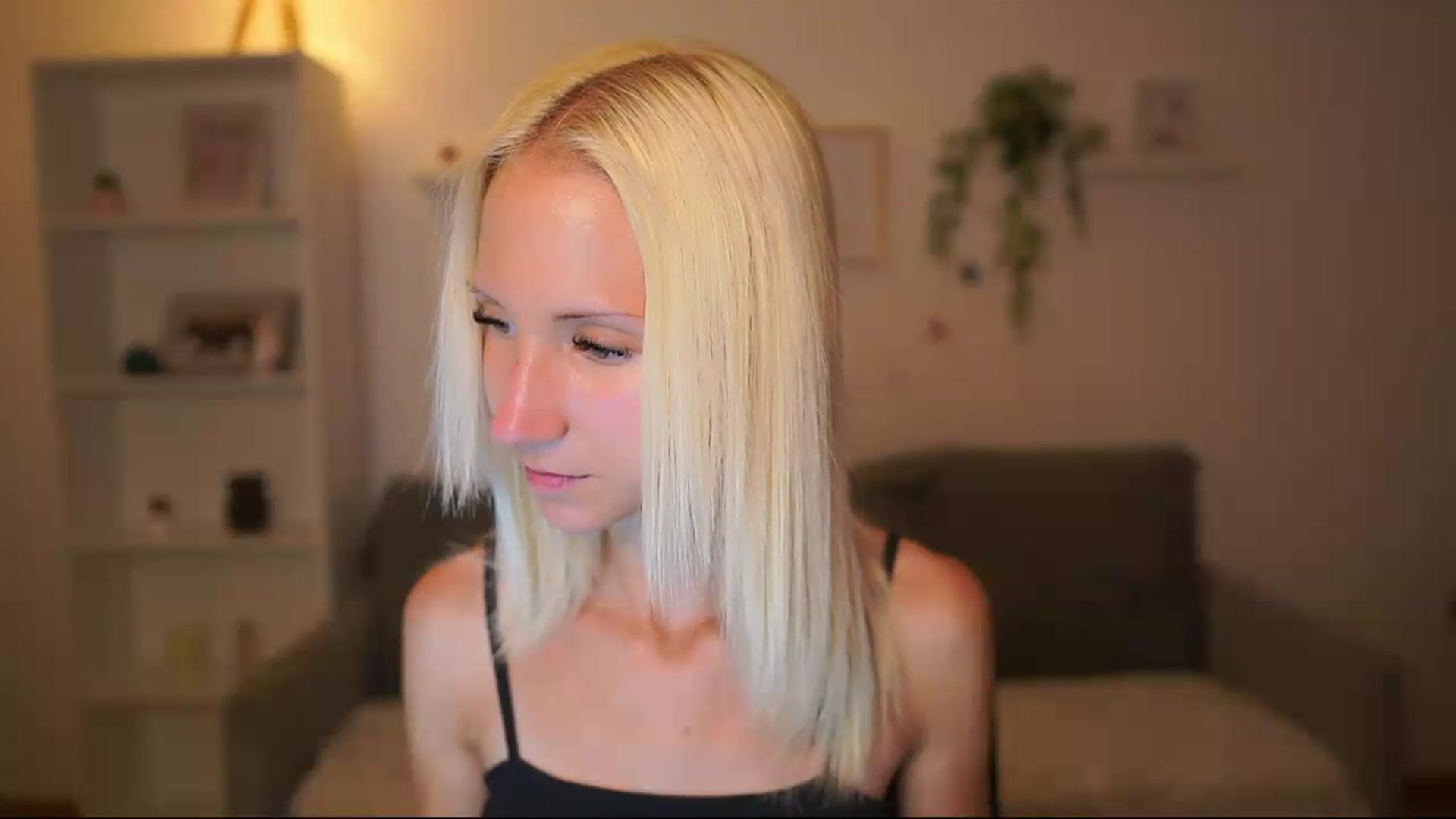 Gallery image thumbnail from PierrePerri's myfreecams stream on, 07/31/2026, 18:51 image 17 of 20