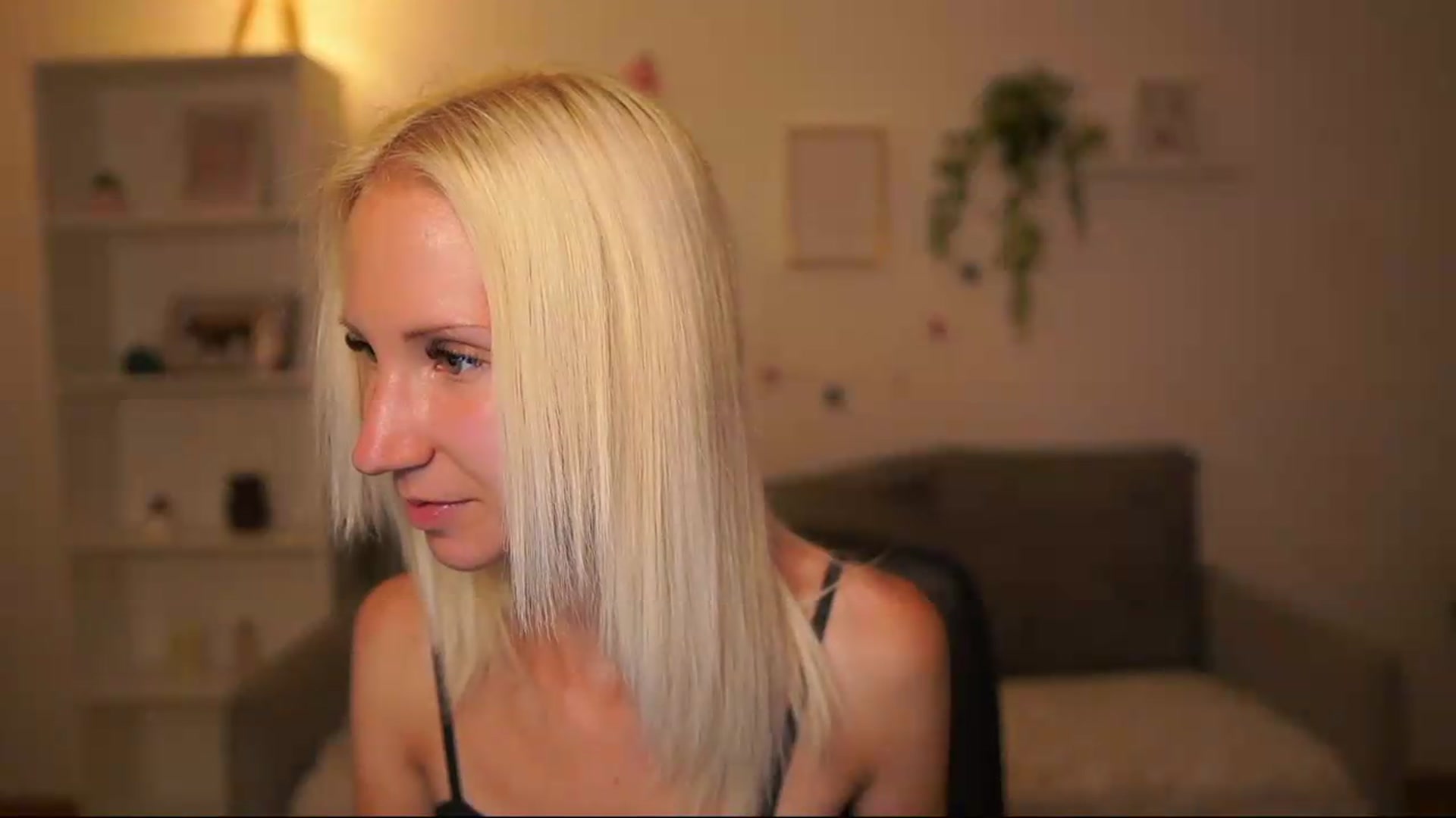 Gallery image thumbnail from PierrePerri's myfreecams stream on, 07/31/2026, 18:51 image 11 of 20