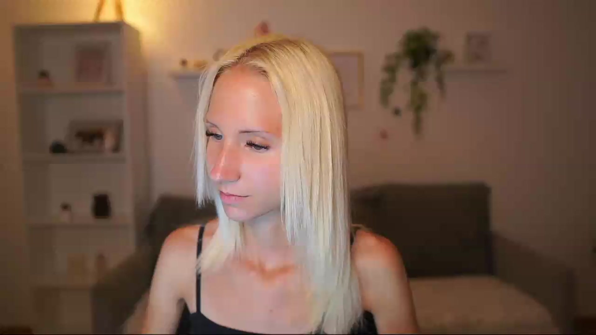 Gallery image thumbnail from PierrePerri's myfreecams stream on, 07/31/2026, 21:05 image 8 of 20
