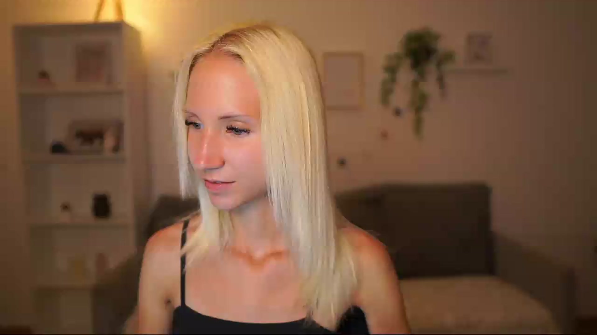 Gallery image thumbnail from PierrePerri's myfreecams stream on, 07/31/2026, 21:05 image 5 of 20