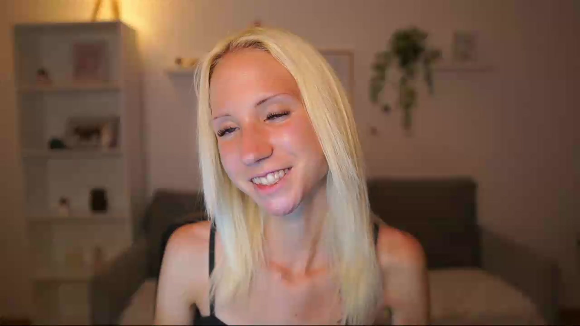 Gallery image thumbnail from PierrePerri's myfreecams stream on, 07/31/2026, 21:05 image 9 of 20