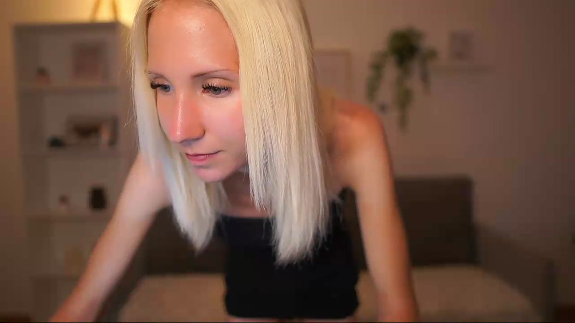 Gallery image thumbnail from PierrePerri's myfreecams stream on, 07/31/2026, 21:26 image 14 of 20
