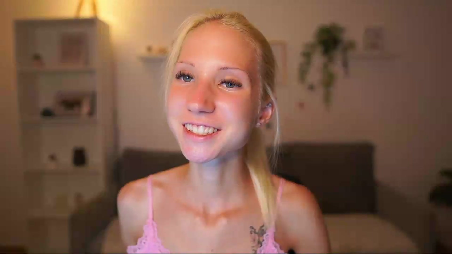 Gallery image thumbnail from PierrePerri's myfreecams stream on, 08/03/2026, 22:45 image 16 of 20