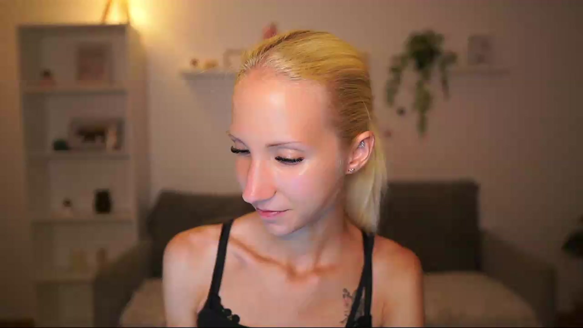 Gallery image thumbnail from PierrePerri's myfreecams stream on, 08/04/2026, 20:02 image 8 of 20