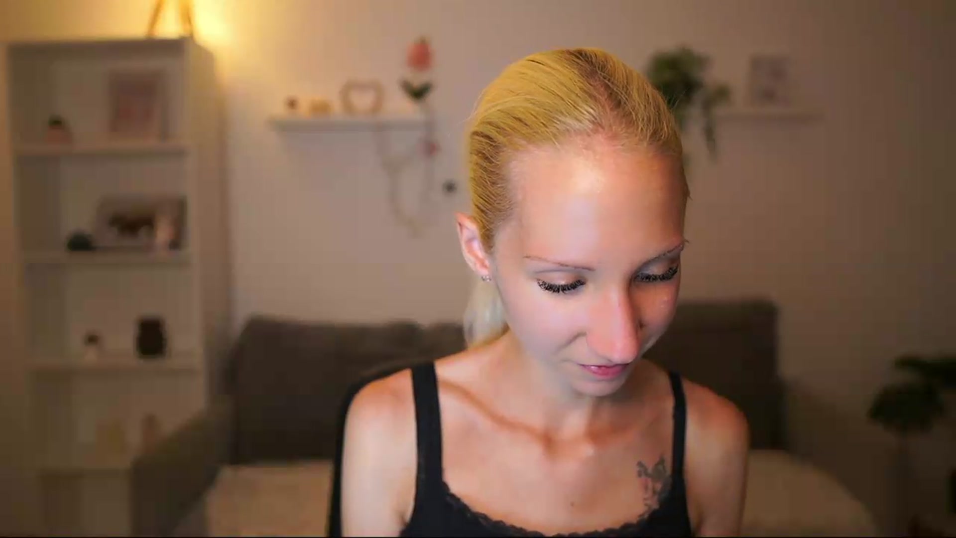 Gallery image thumbnail from PierrePerri's myfreecams stream on, 08/07/2026, 20:15 image 10 of 20