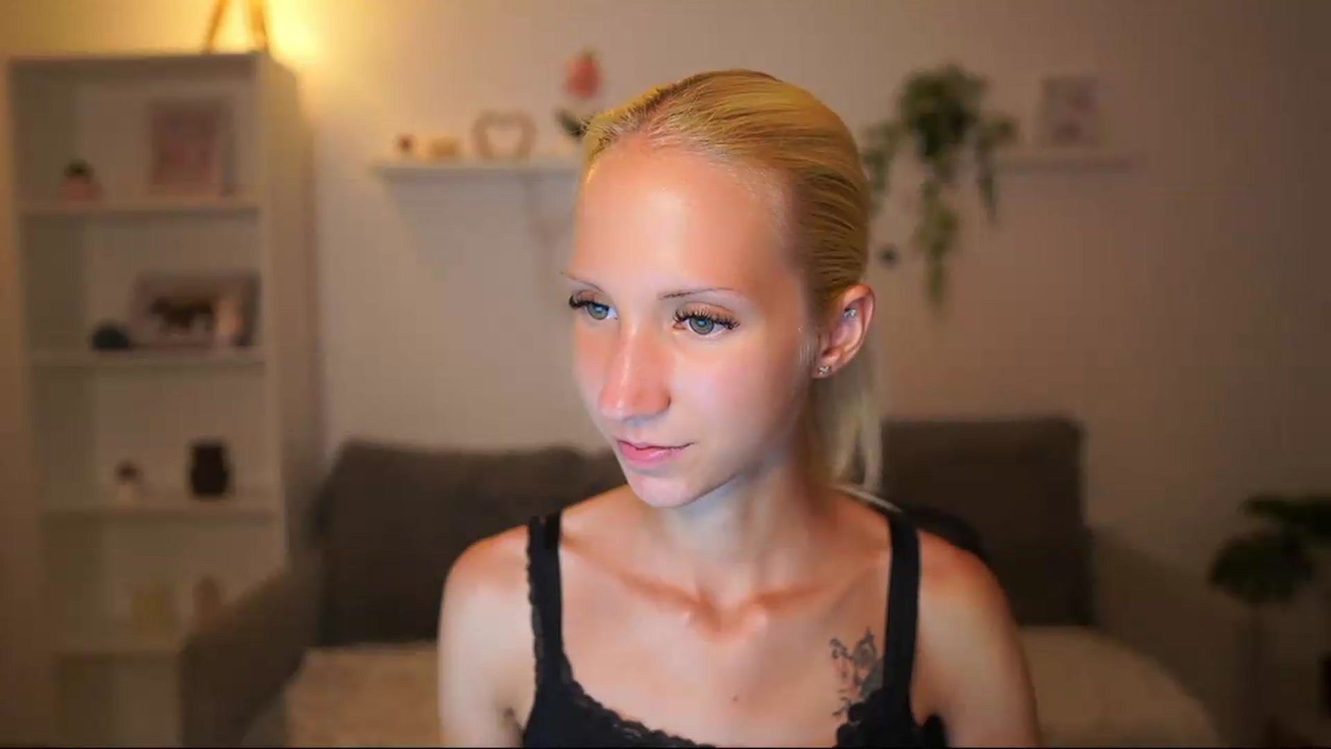 Gallery image thumbnail from PierrePerri's myfreecams stream on, 08/07/2026, 22:41 image 14 of 20