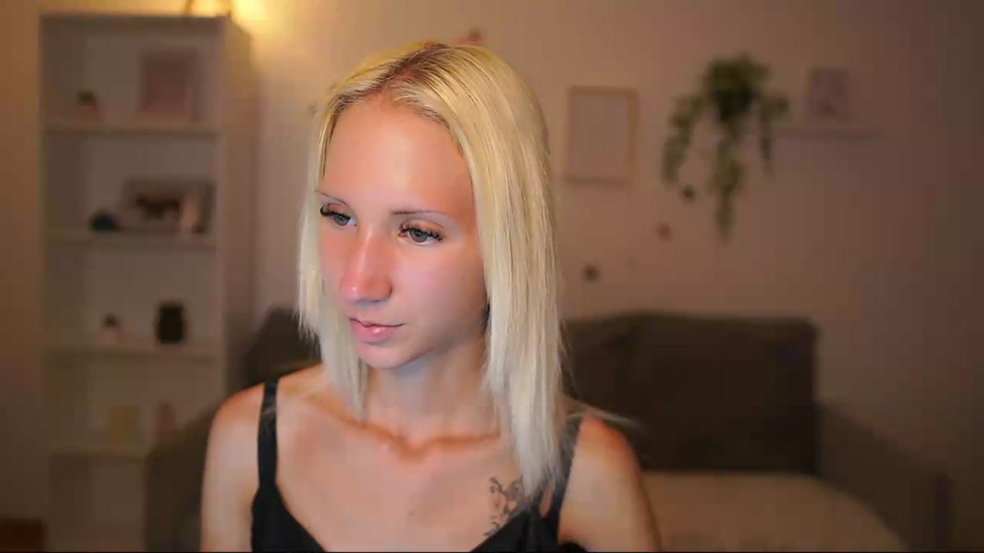 Gallery image thumbnail from PierrePerri's myfreecams stream on, 08/11/2026, 18:38 image 5 of 20