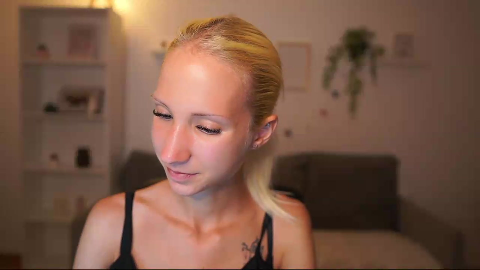 Gallery image thumbnail from PierrePerri's myfreecams stream on, 08/11/2026, 22:48 image 2 of 20