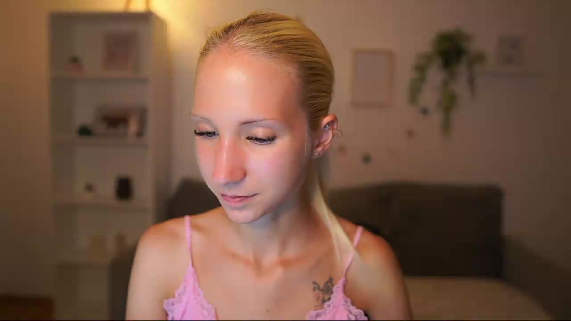 Gallery image thumbnail from PierrePerri's myfreecams stream on, 08/12/2026, 21:12 image 3 of 20