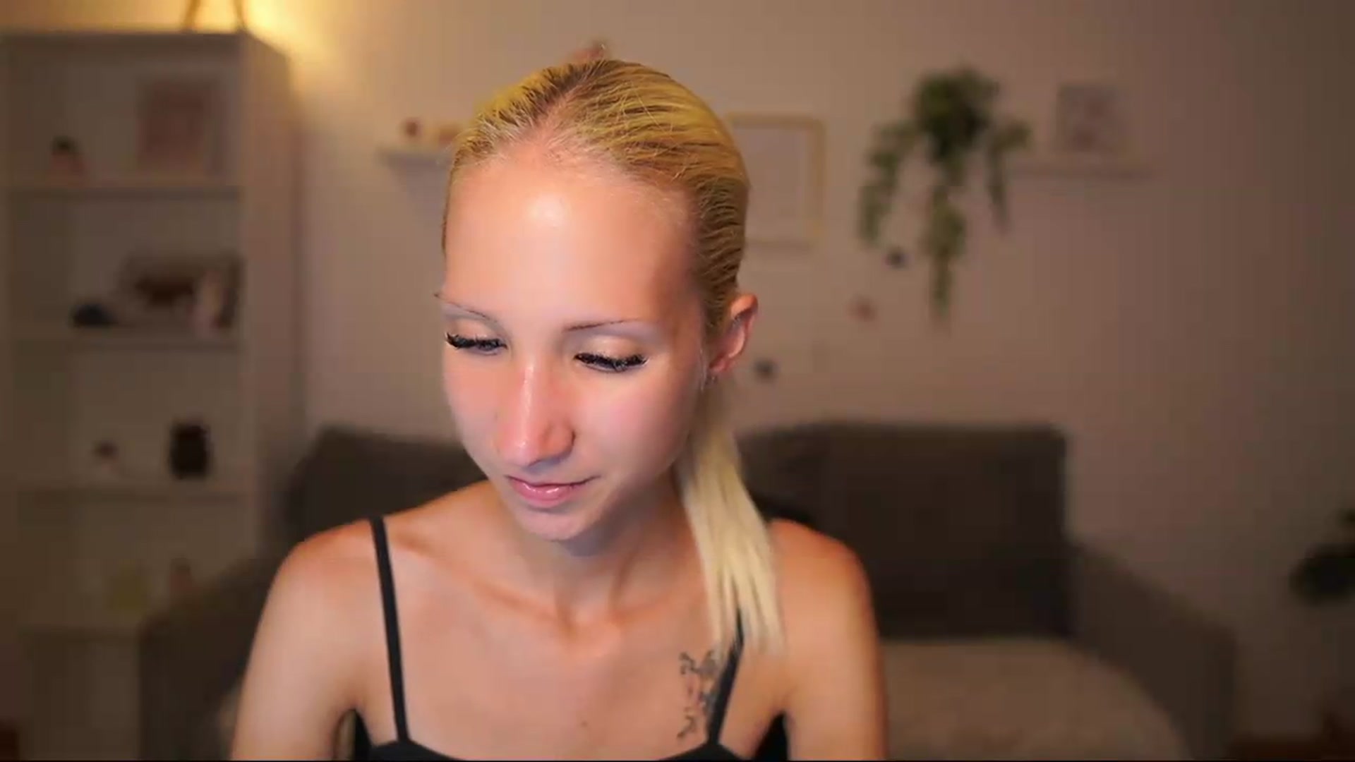 Gallery image thumbnail from PierrePerri's myfreecams stream on, 08/13/2026, 19:38 image 6 of 20