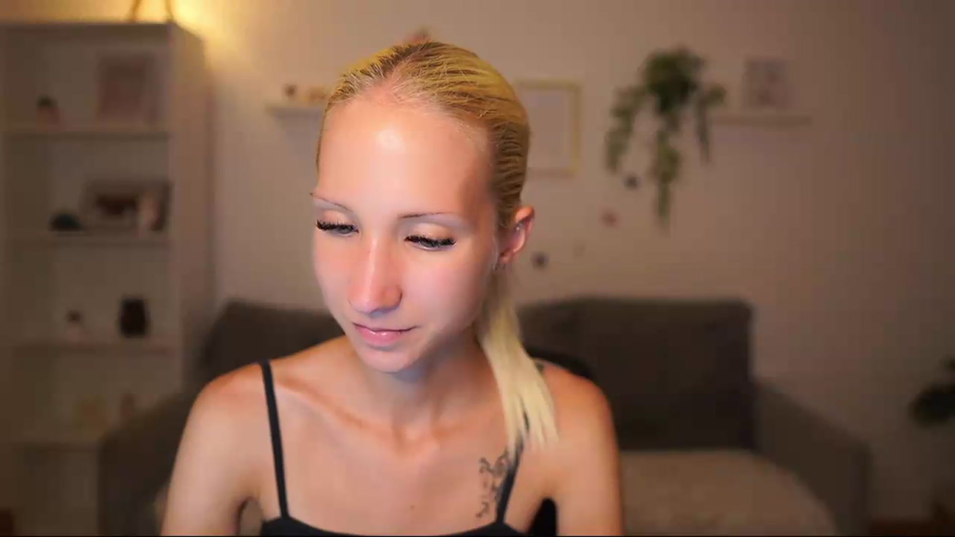 Gallery image thumbnail from PierrePerri's myfreecams stream on, 08/13/2026, 19:38 image 8 of 20