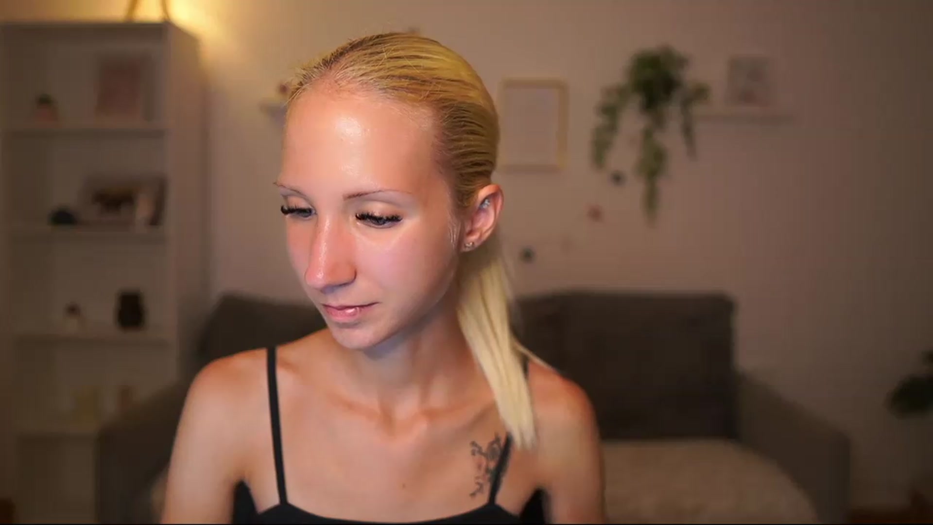 Gallery image thumbnail from PierrePerri's myfreecams stream on, 08/13/2026, 20:43 image 12 of 20