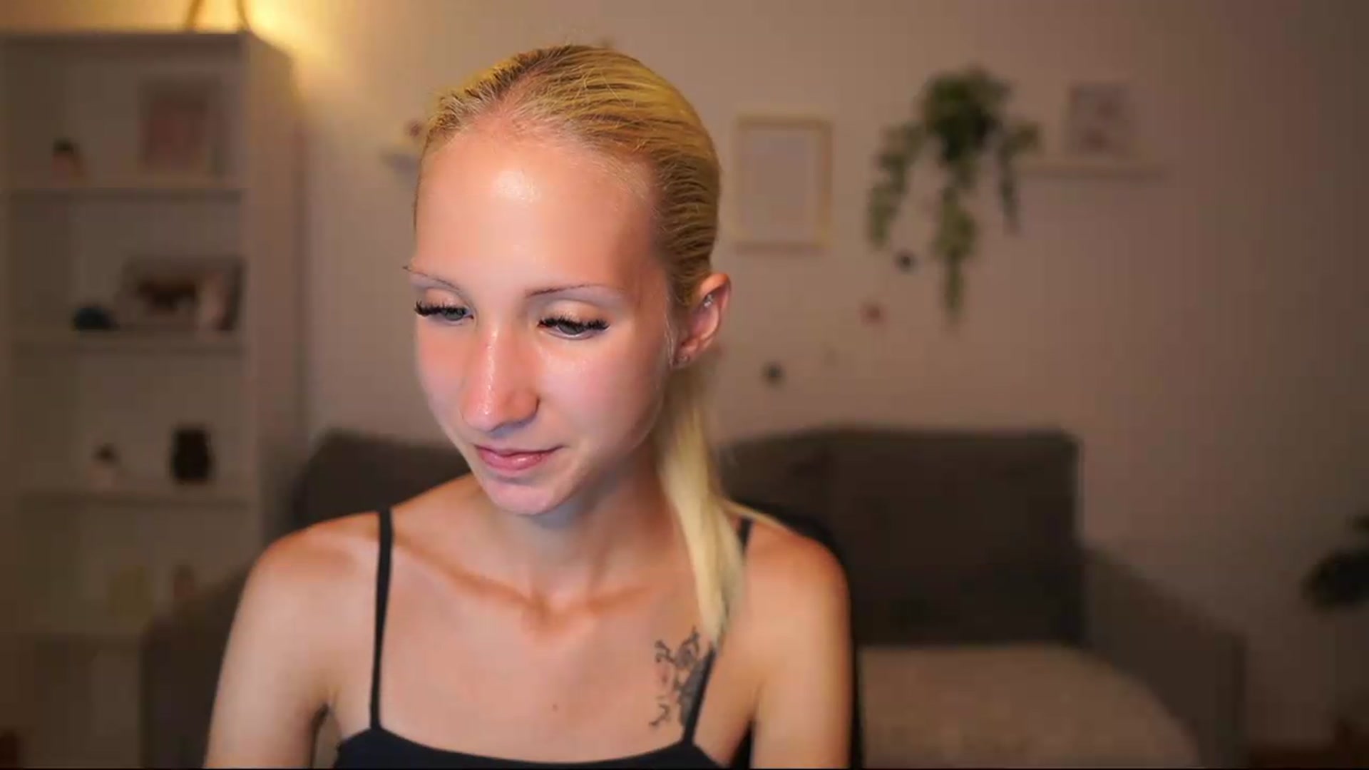Gallery image thumbnail from PierrePerri's myfreecams stream on, 08/13/2026, 20:43 image 20 of 20