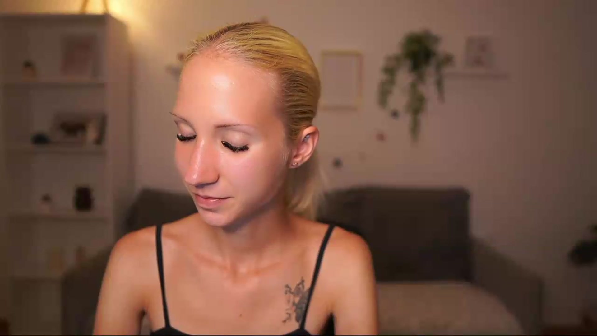 Gallery image thumbnail from PierrePerri's myfreecams stream on, 08/13/2026, 22:05 image 6 of 20