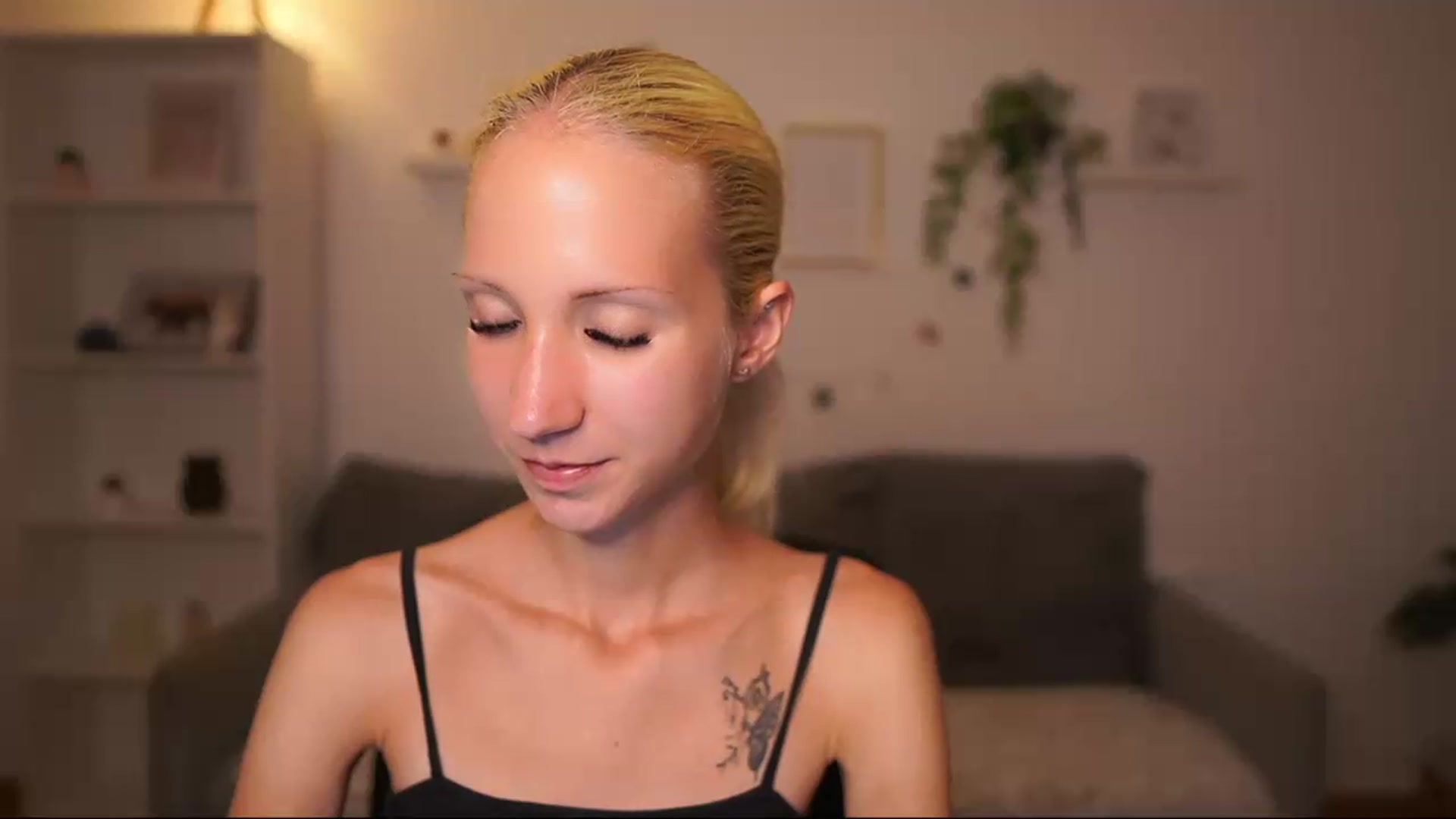 Gallery image thumbnail from PierrePerri's myfreecams stream on, 08/13/2026, 22:05 image 8 of 20