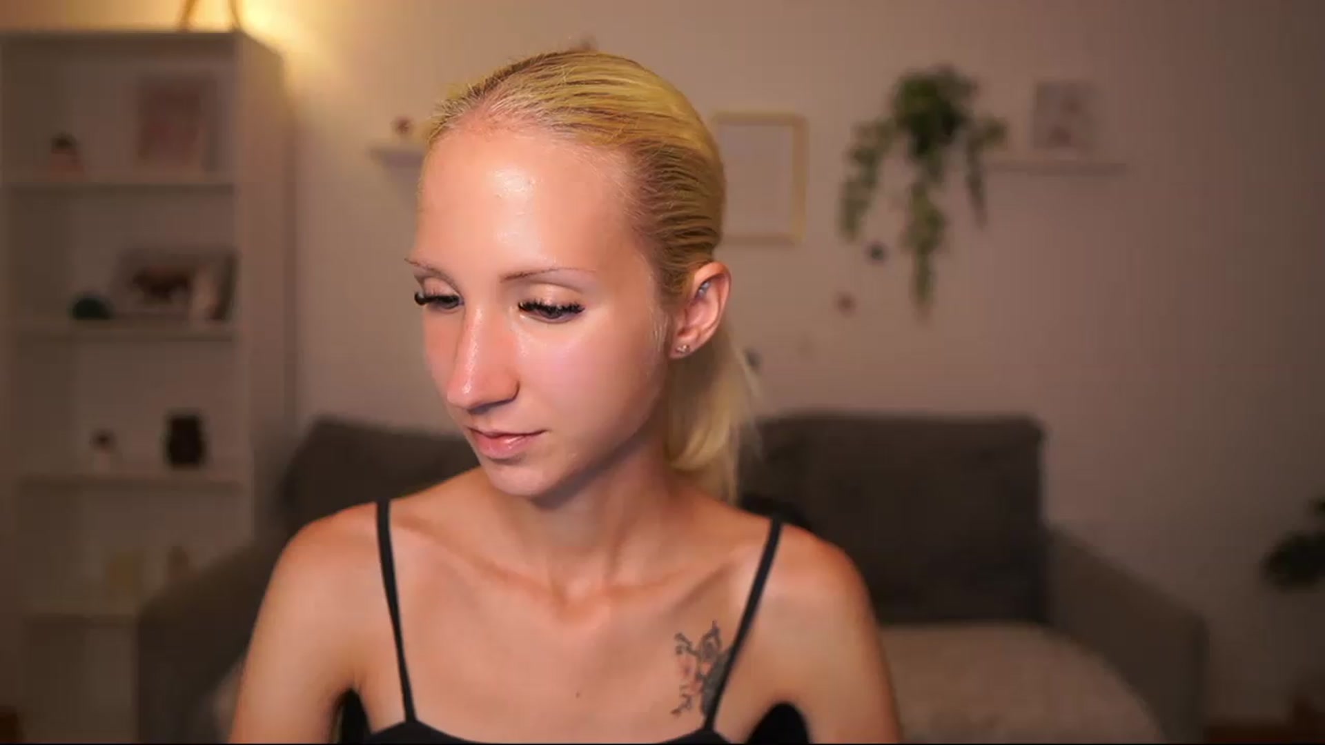 Gallery image thumbnail from PierrePerri's myfreecams stream on, 08/13/2026, 22:05 image 7 of 20