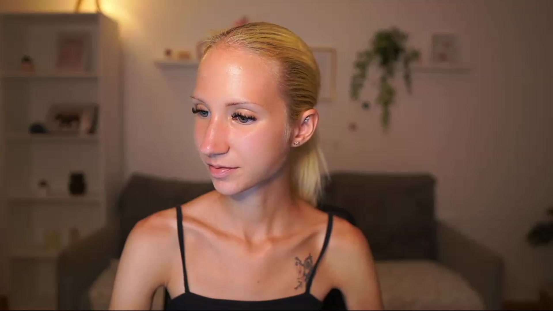 Gallery image thumbnail from PierrePerri's myfreecams stream on, 08/13/2026, 22:05 image 20 of 20
