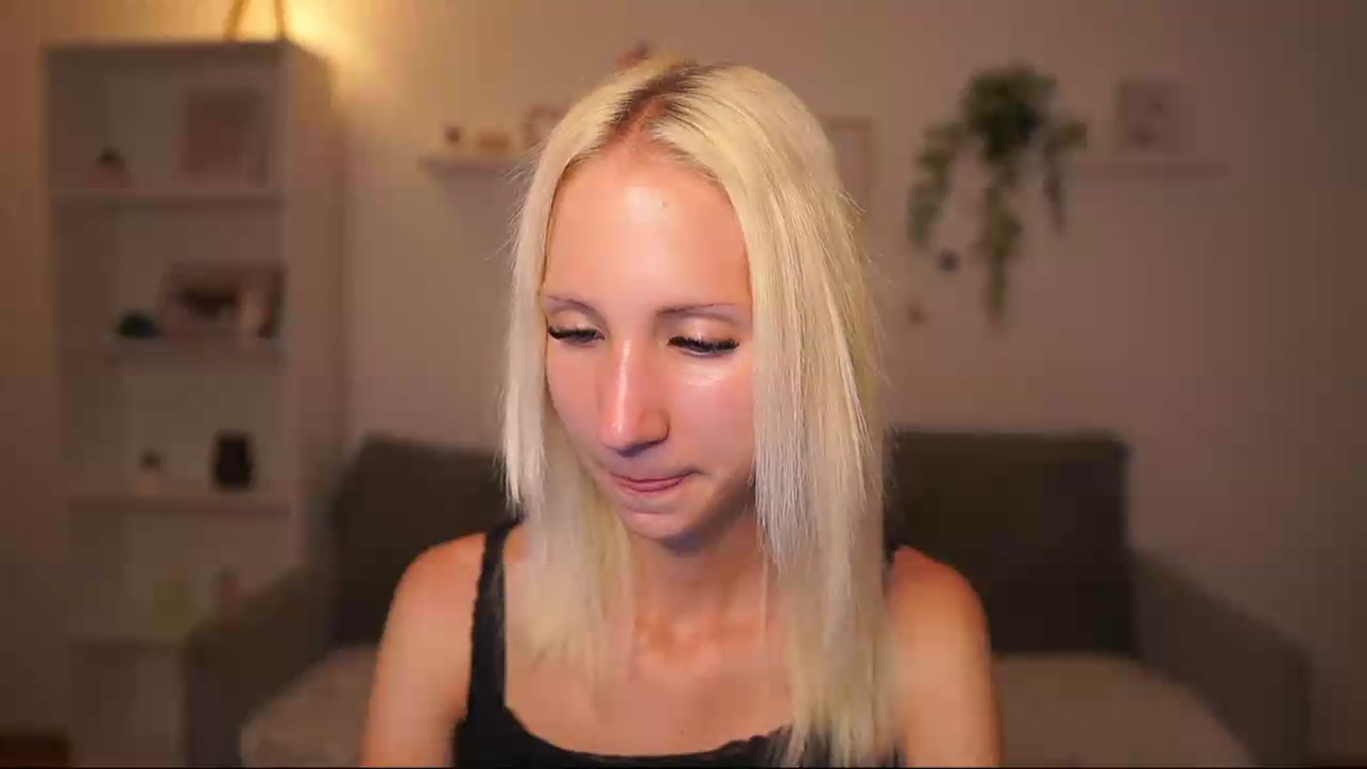 Gallery image thumbnail from PierrePerri's myfreecams stream on, 08/15/2026, 18:51 image 8 of 20